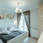 Navigator-port View Apartment *