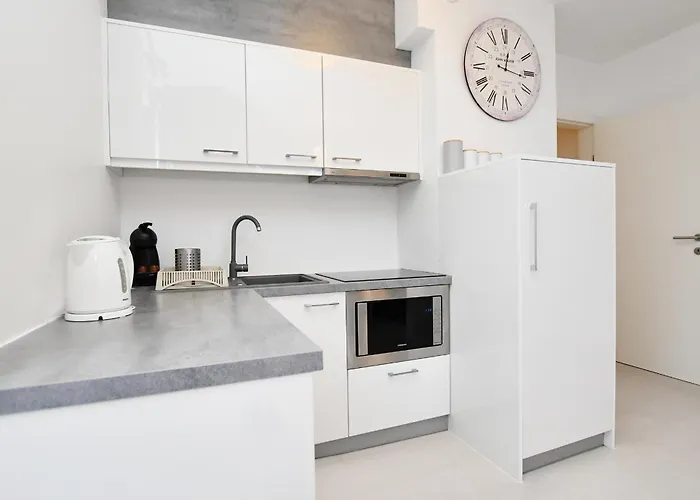 Navigator-port View *