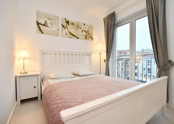 Apartman Navigator-port View *